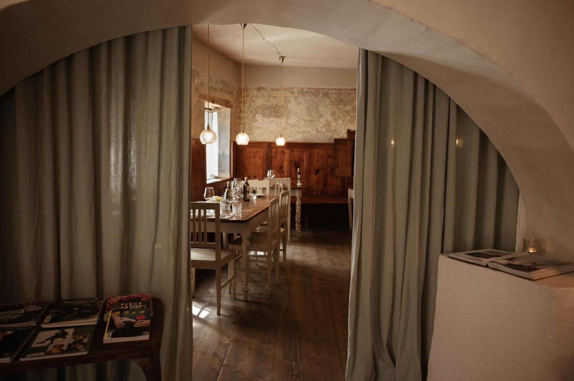 1477 Reichhalter Bed & Breakfast Lana Luaran gambar