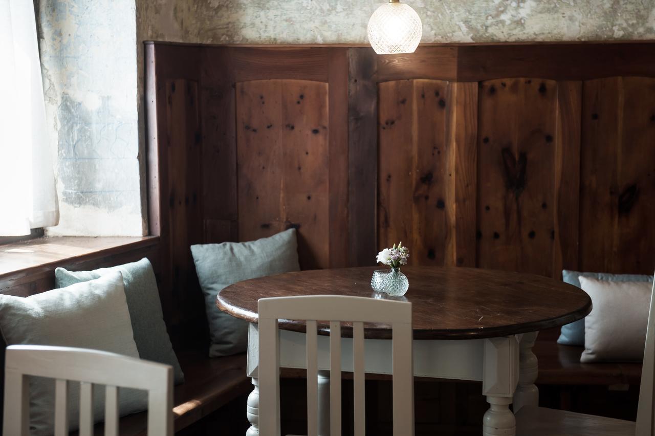 1477 Reichhalter Bed & Breakfast Lana Luaran gambar